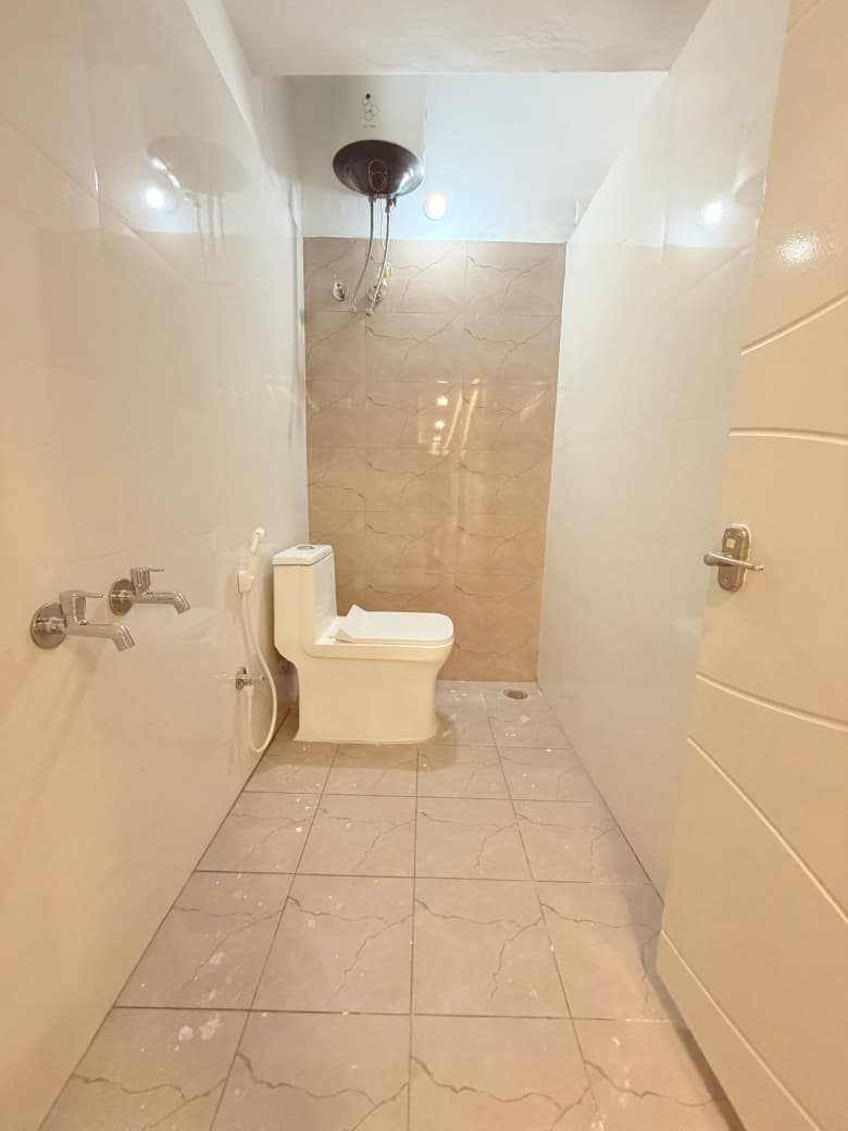 Modern Bathroom